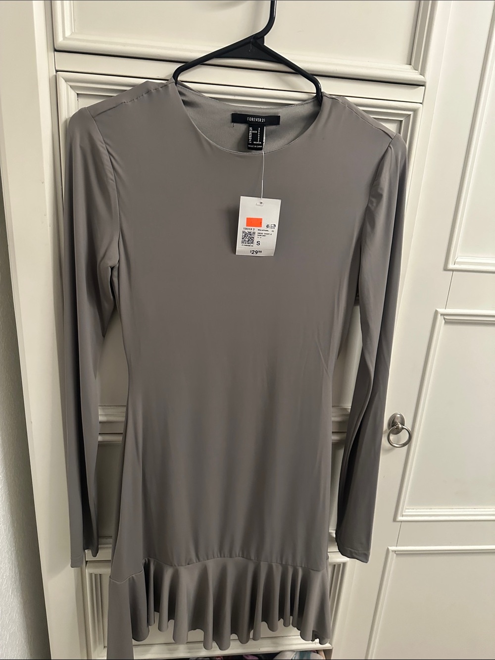 Forever 21 Taupe Long-Sleeve Ruffle-Hem Top
